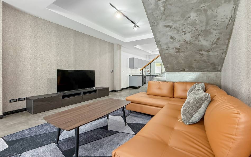 Pattaya, 4 Bedrooms Bedrooms, 0 ,2 BathroomsBathrooms,House,For Rent,0,2168