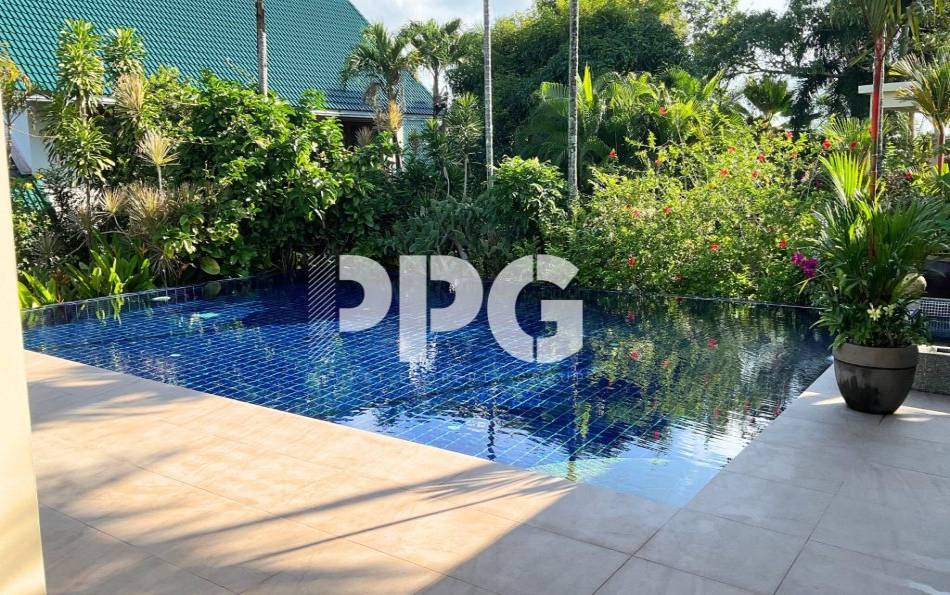 Phuket, 4 Bedrooms Bedrooms, ,5 BathroomsBathrooms,House,For Sale,2194