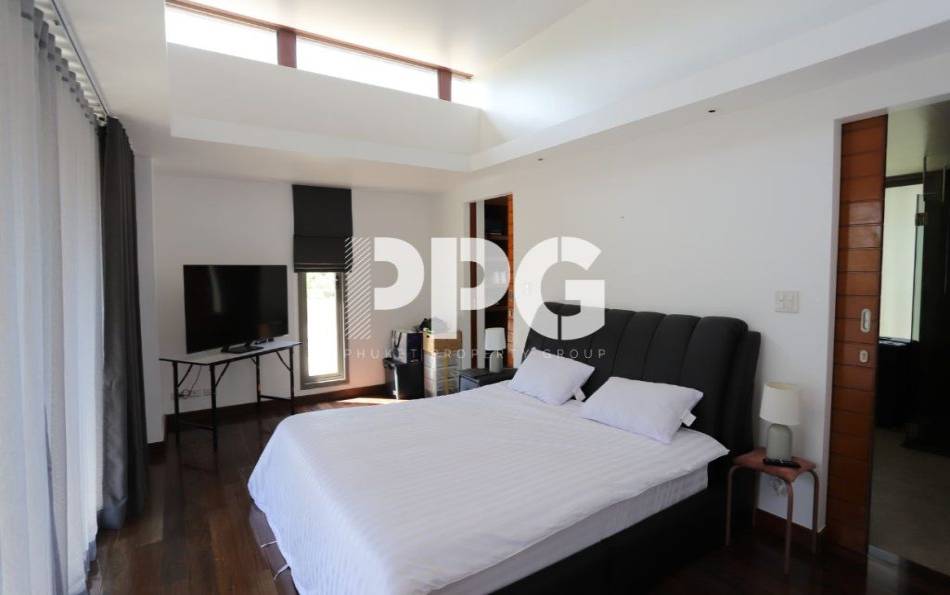 Phuket, 3 Bedrooms Bedrooms, ,4 BathroomsBathrooms,House,For Sale,2283