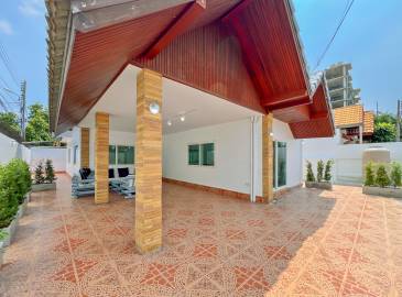 Pattaya, 3 Bedrooms Bedrooms, ,2 BathroomsBathrooms,House,For Rent,2700 Pattaya, 3 Bedrooms Bedrooms, ,2 BathroomsBathrooms,House,For Rent,2700