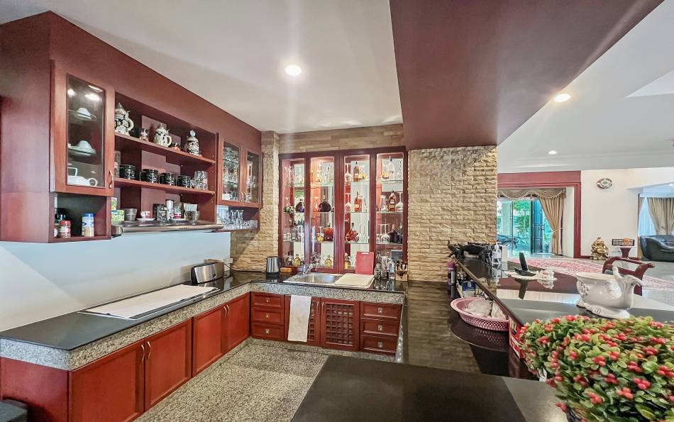 Pattaya, 6 Bedrooms Bedrooms, ,7 BathroomsBathrooms,House,For Sale,2719