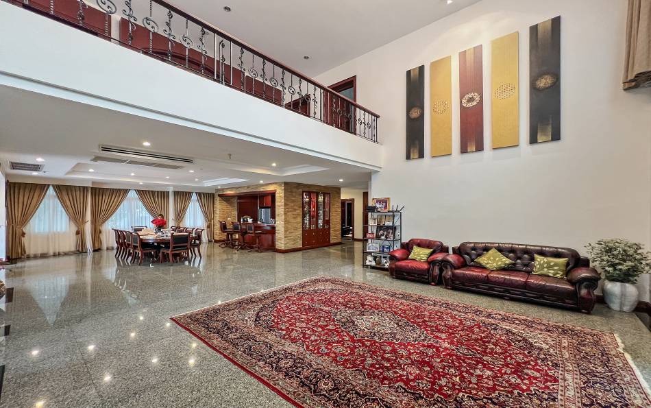 Pattaya, 6 Bedrooms Bedrooms, ,7 BathroomsBathrooms,House,For Sale,2719