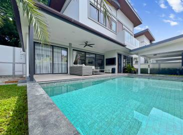 Pattaya, 4 Bedrooms Bedrooms, 0 ,5 BathroomsBathrooms,House,For Sale,0,2755 Pattaya, 4 Bedrooms Bedrooms, 0 ,5 BathroomsBathrooms,House,For Sale,0,2755