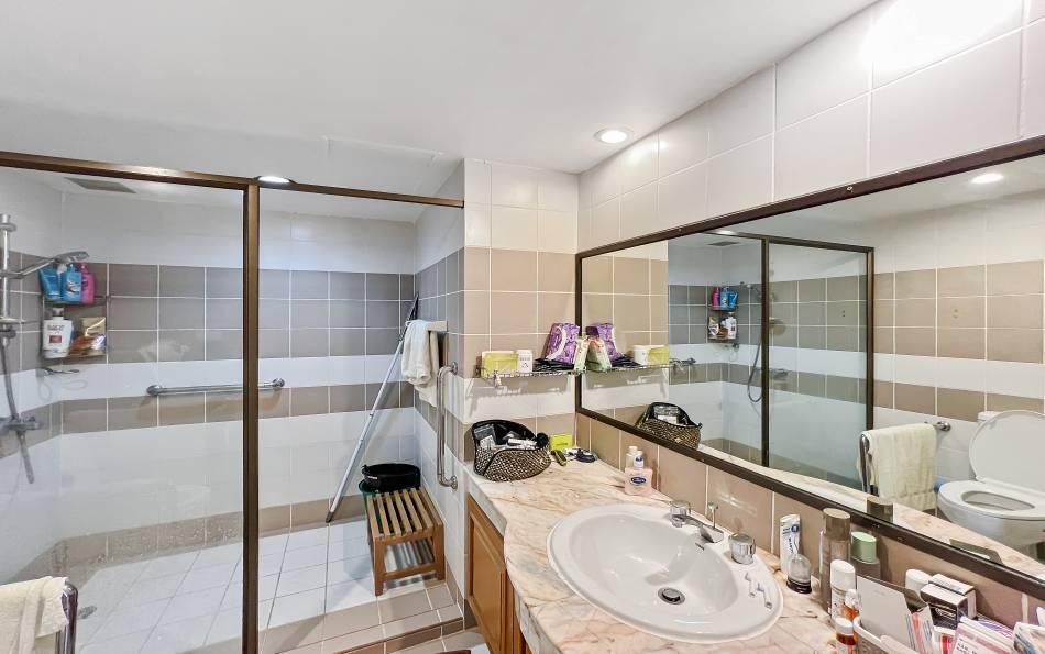 Pattaya, 2 Bedrooms Bedrooms, ,2 BathroomsBathrooms,Condo,SOLD,2758