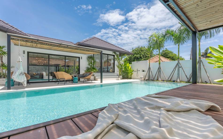 Pattaya, 5 Bedrooms Bedrooms, 0 ,5 BathroomsBathrooms,House,For Sale,0,2835