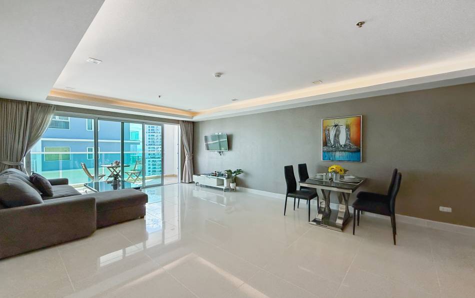Pattaya, 2 Bedrooms Bedrooms, 0 ,3 BathroomsBathrooms,Condo,For Sale,17,2852